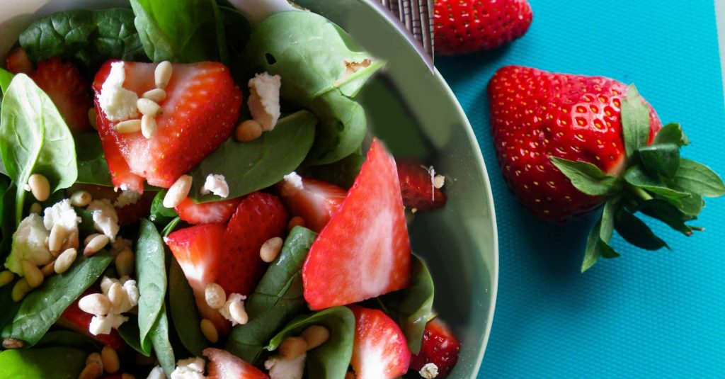 Feature Image Strawberry-Spinach Salad-2021